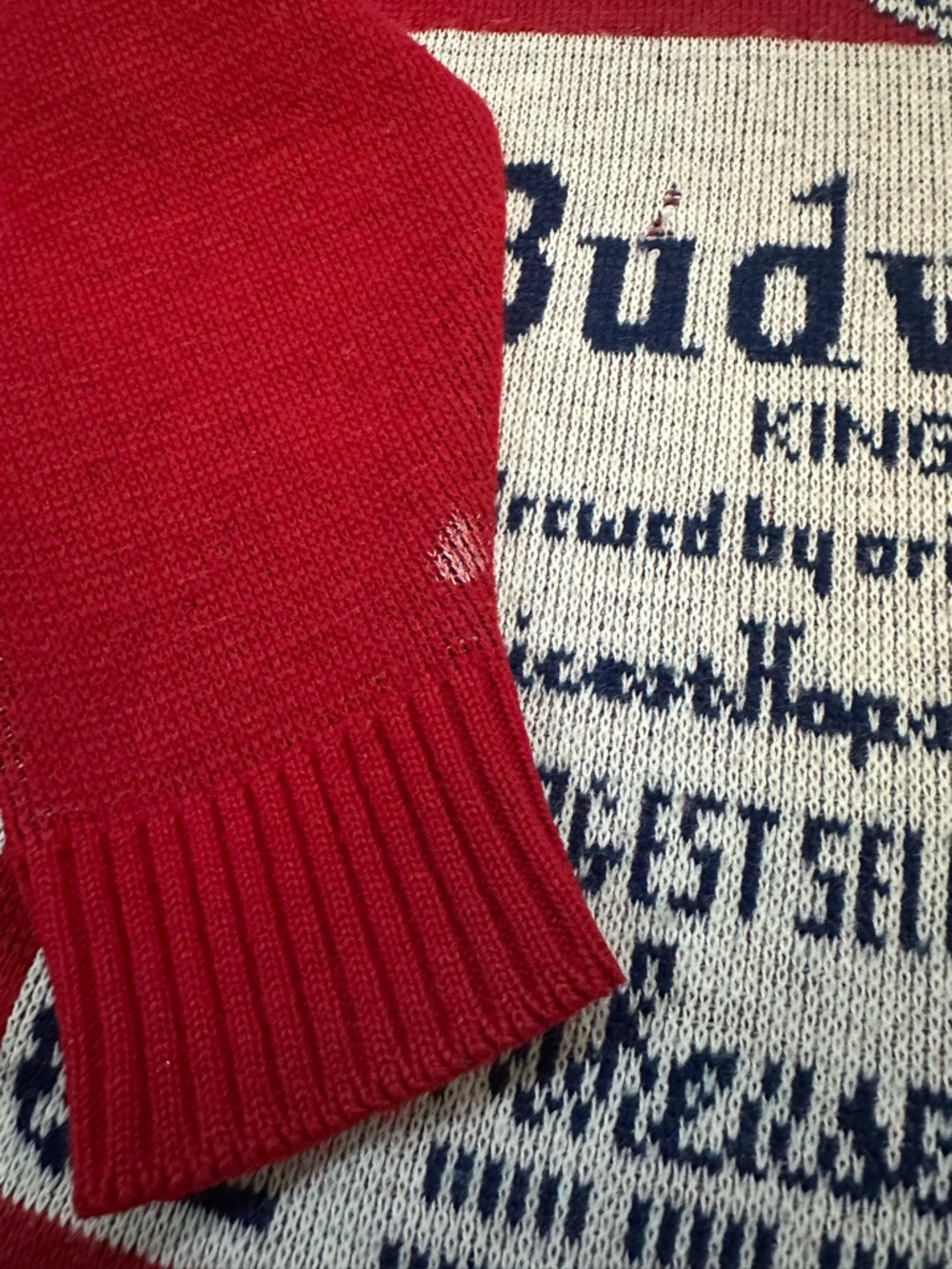 Vintage Budweiser Red Crewneck sweater - Picture 6 of 6